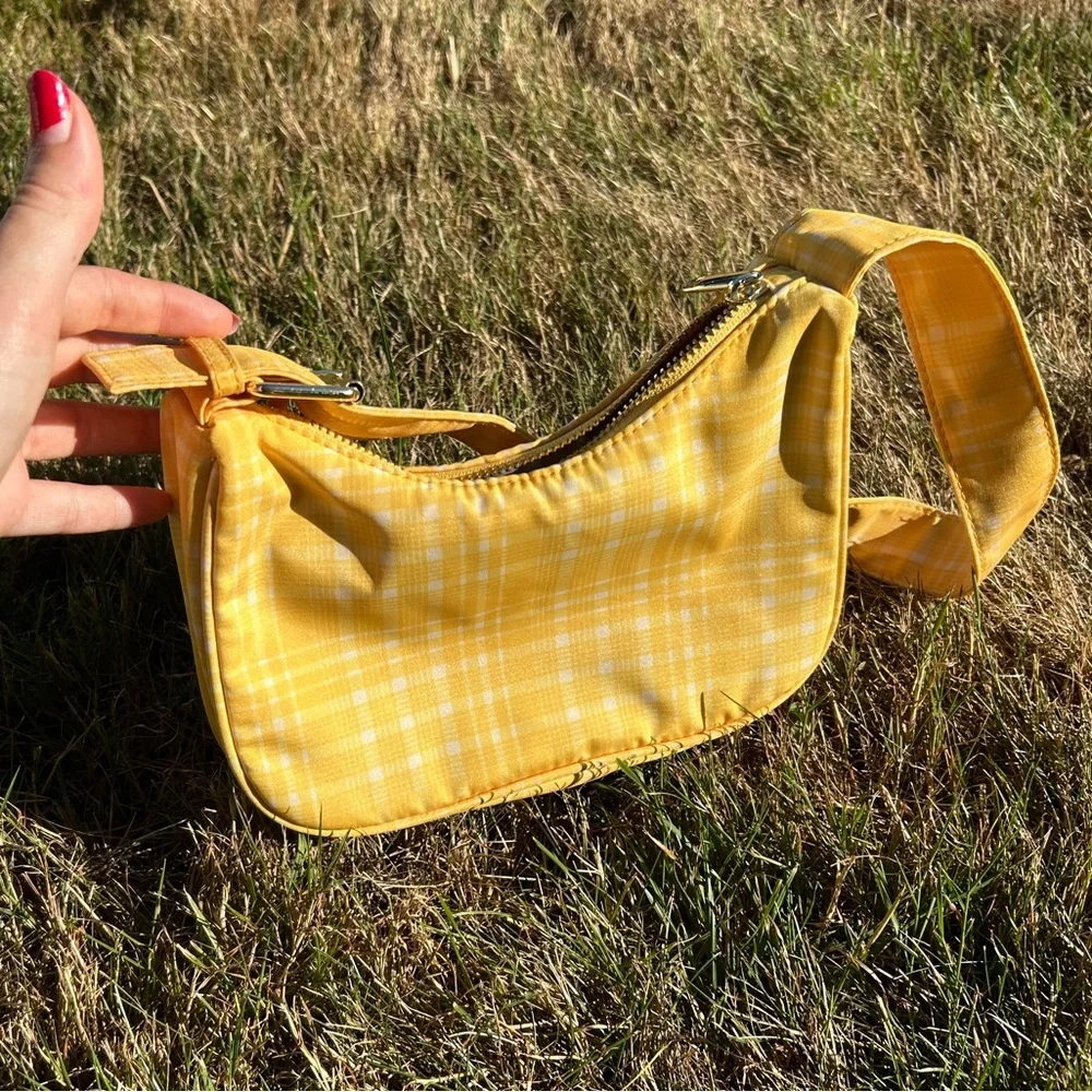 Yellow Plaid Shoulder Bag - Picture 4 of 4